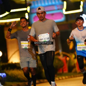 Runner Photo 3403008