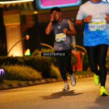 Runner Photo 3403031