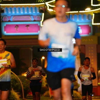 Runner Photo 3403077