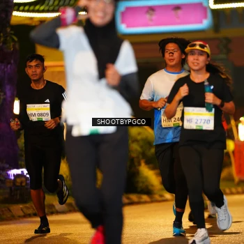 Runner Photo 3403155