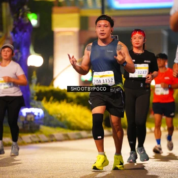 Runner Photo 3403910