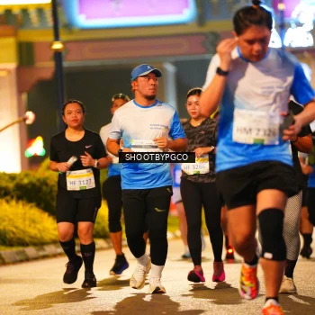 Runner Photo 3403996
