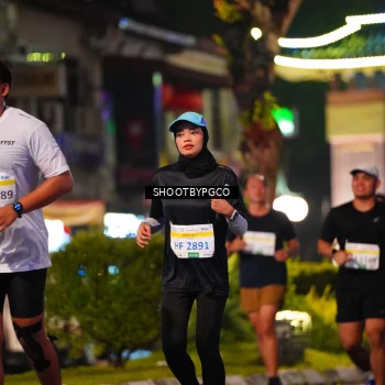 Runner Photo 3404019