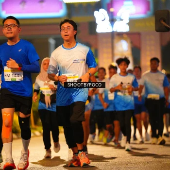 Runner Photo 3404133