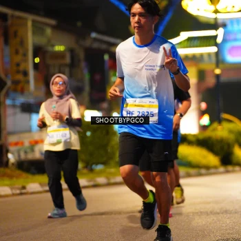 Runner Photo 3404173