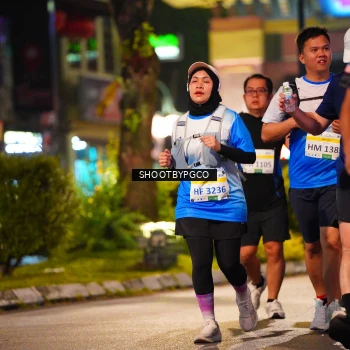 Runner Photo 3404653