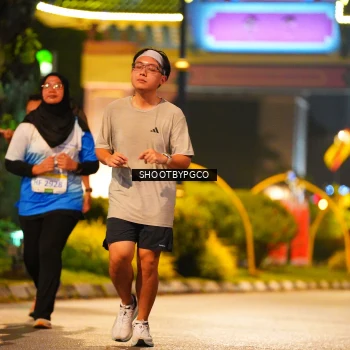 Runner Photo 3404769