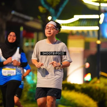 Runner Photo 3404770