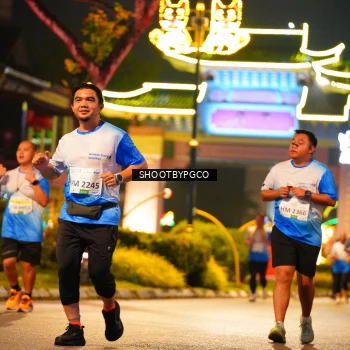 Runner Photo 3404787