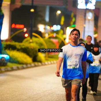 Runner Photo 3404995
