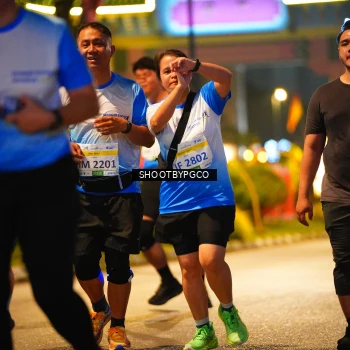 Runner Photo 3405010