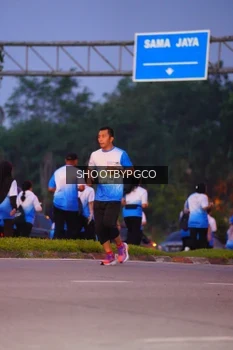 Runner Photo 3405383