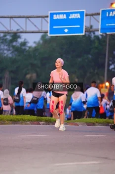 Runner Photo 3405433