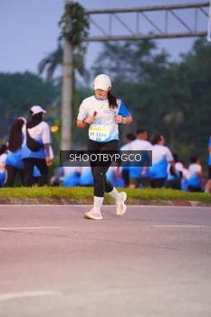 Runner Photo 3405436