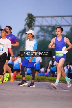 Runner Photo 3405448