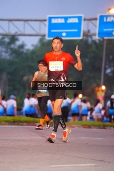 Runner Photo 3405453