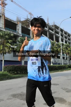 Runner Photo 3408057
