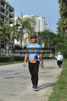 Runner Photo 3408061