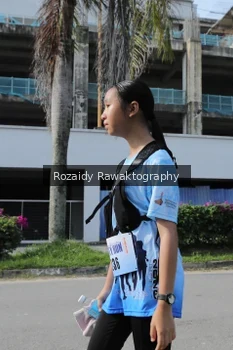 Runner Photo 3408063