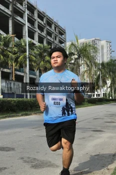 Runner Photo 3408065