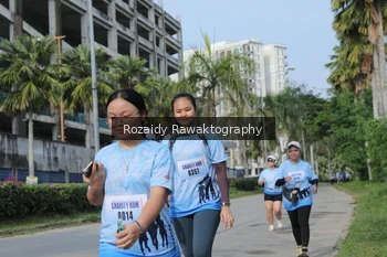 Runner Photo 3409186