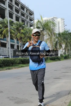 Runner Photo 3409193