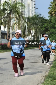 Runner Photo 3409890