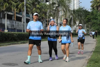 Runner Photo 3409894