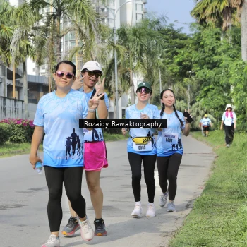 Runner Photo 3409954