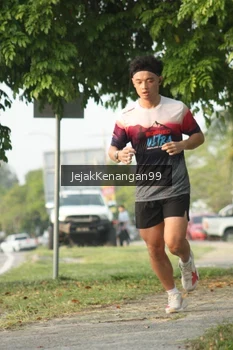 Runner Photo 3409977