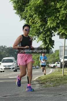 Runner Photo 3409980