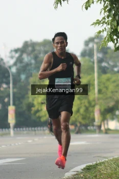 Runner Photo 3409987