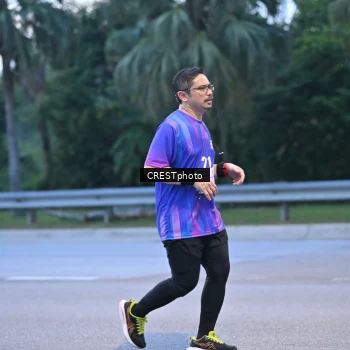 Runner Photo 3411584