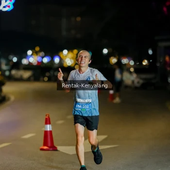 Runner Photo 3415436