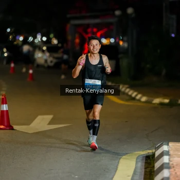Runner Photo 3415612