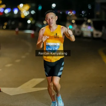 Runner Photo 3415789