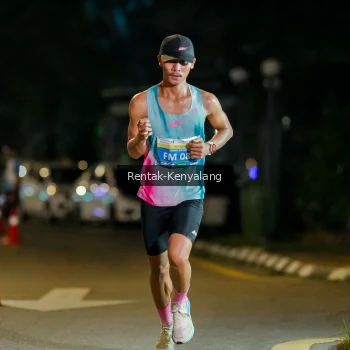Runner Photo 3416034