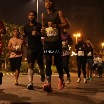 Runner Photo 3416091