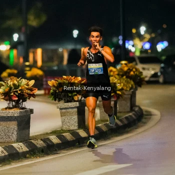 Runner Photo 3416193