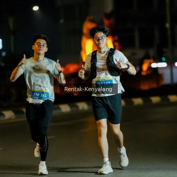 Runner Photo 3416396