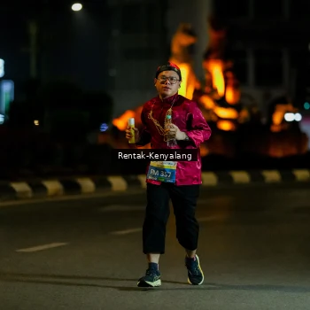 Runner Photo 3416502
