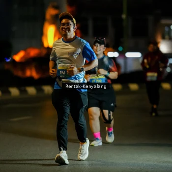 Runner Photo 3416517