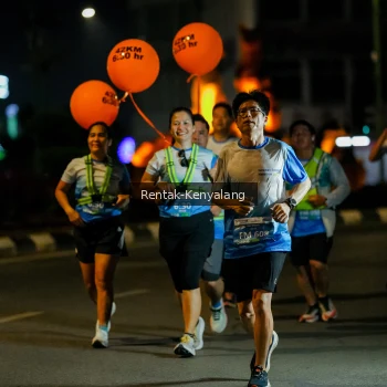 Runner Photo 3416546