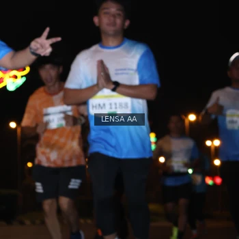 Runner Photo 3416673