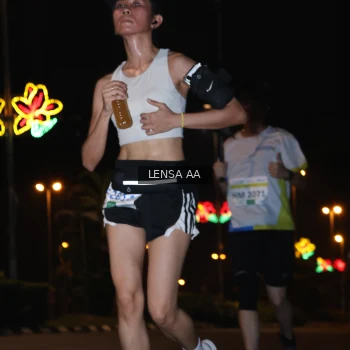Runner Photo 3416675