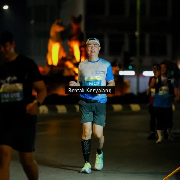 Runner Photo 3416703