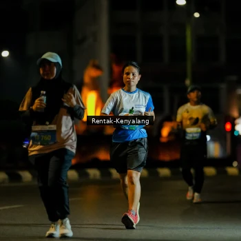 Runner Photo 3416739