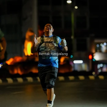 Runner Photo 3416744