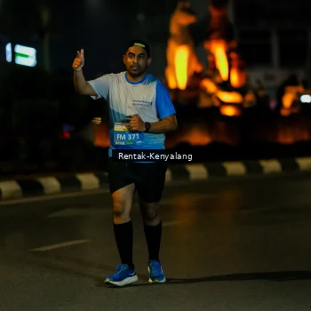 Runner Photo 3416924