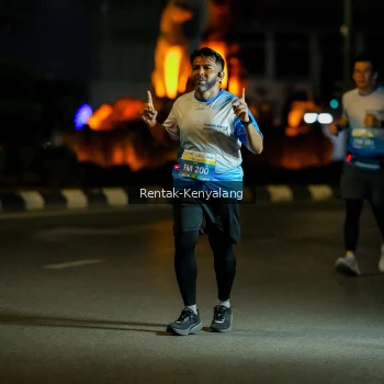 Runner Photo 3416934